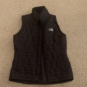 The North Face Women's Black Quilted Vest